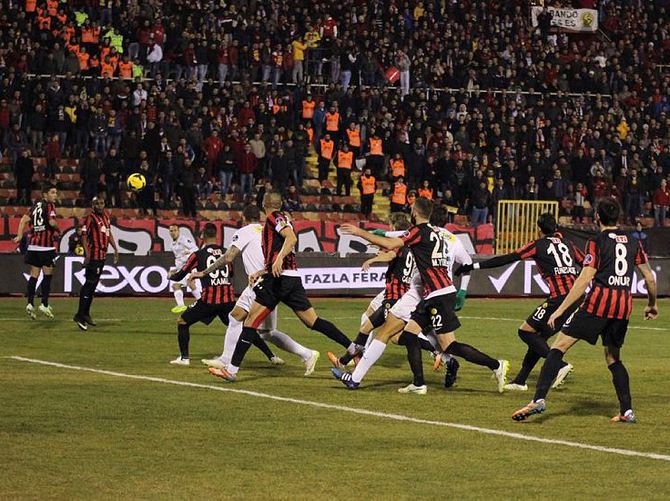 Eskişehir'de sessiz gece!