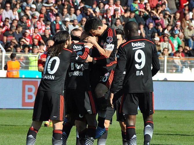 Beşiktaş deplasmanda altın değerinde 3 puan aldı