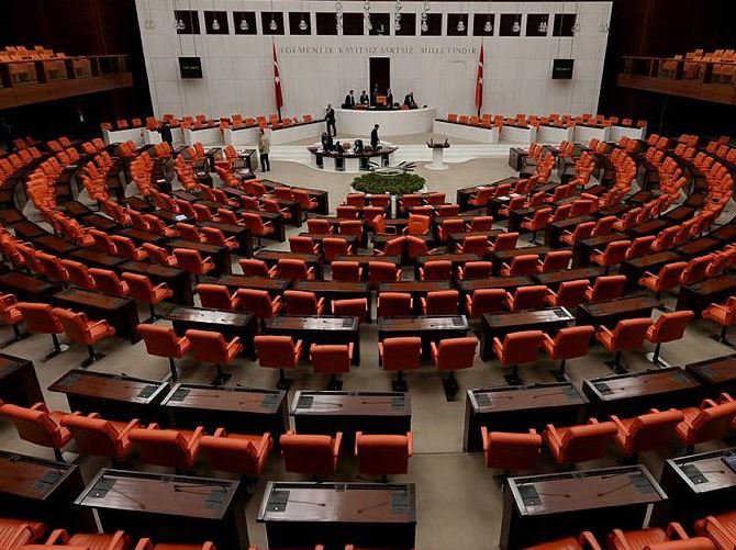 Parti kapatma zorlaşıyor