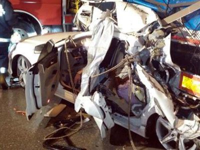 Şile yolunda feci kaza: 3 ölü 1 ağır yaralı