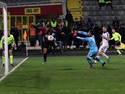 Bu sefer takımını yaktı