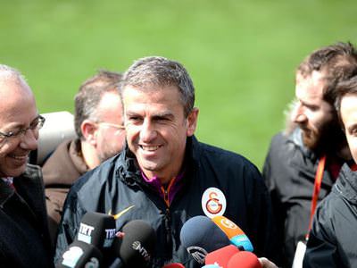Hamzaoğlu: 'Özür dilemekte bir sakınca görmüyorum'
