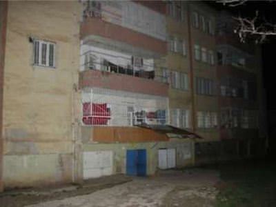 Annesine kızan çocuk intihar etti