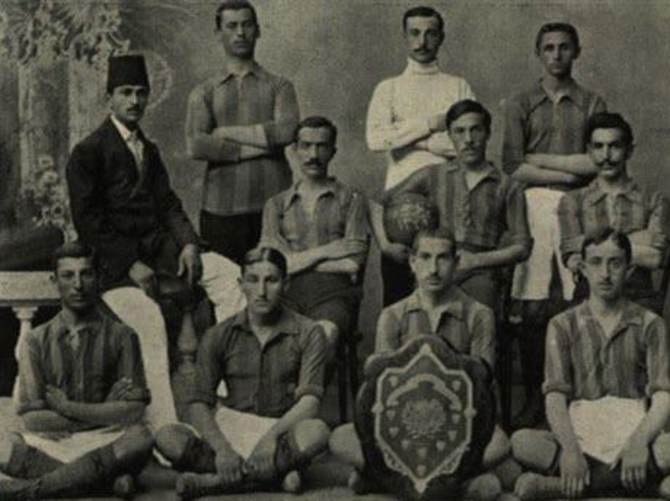 Çanakkale'de şehit düşen futbolcular