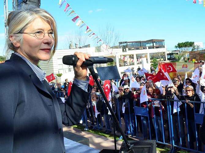Tarhan'dan CHP'ye sert sözler