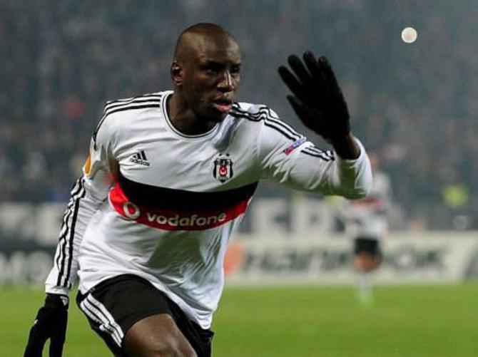 Demba Ba'dan taraftara tepki!