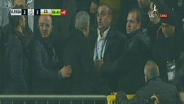 Abdurrahim Albayrak fenalaştı