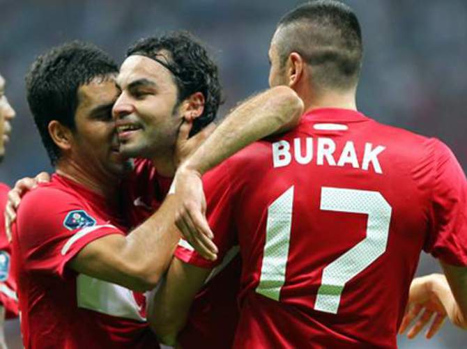 Ömer Toprak, milli takımı bırakıyor mu?