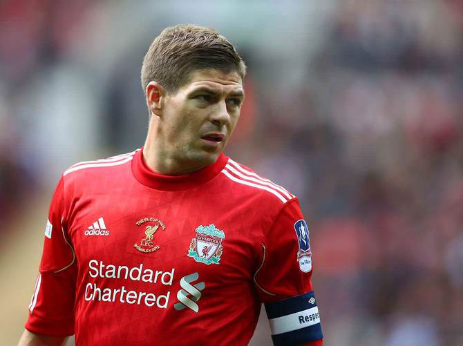 Olay! Gerrard 45 saniyede atıldı!