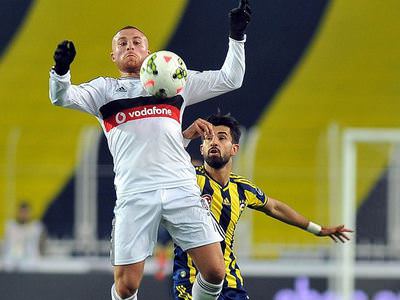 Fenerbahçe - Beşiktaş maçında Gökhan Töre'yi çıldırtan tezahürat