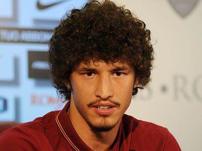 Roma'da Salih Uçan'a övgüler yağdı