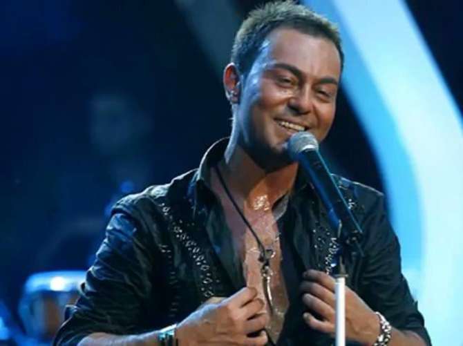 Serdar Ortaç 10 dakikada 30 bin TL kaybetti