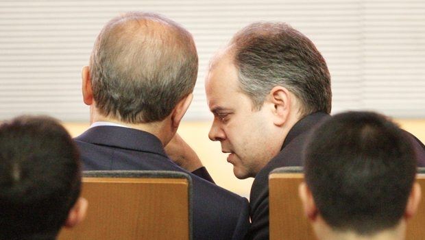 Tek tek Erdoğan'ın yanına gelip fısıldaştılar - 3