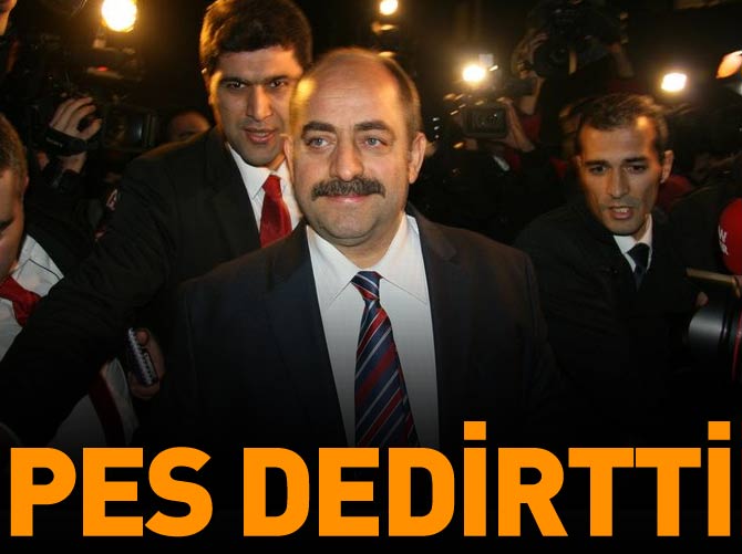 Zekeriya Öz pes dedirtti