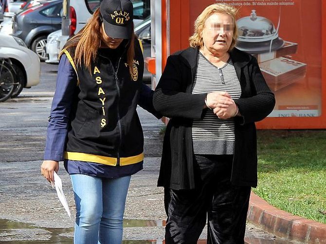Fuhuş yaptıran yaşlı kadının bahanesine bakın!