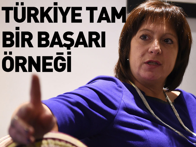 "IMF'ye borcunu ödeyen Türkiye başarı örneği"