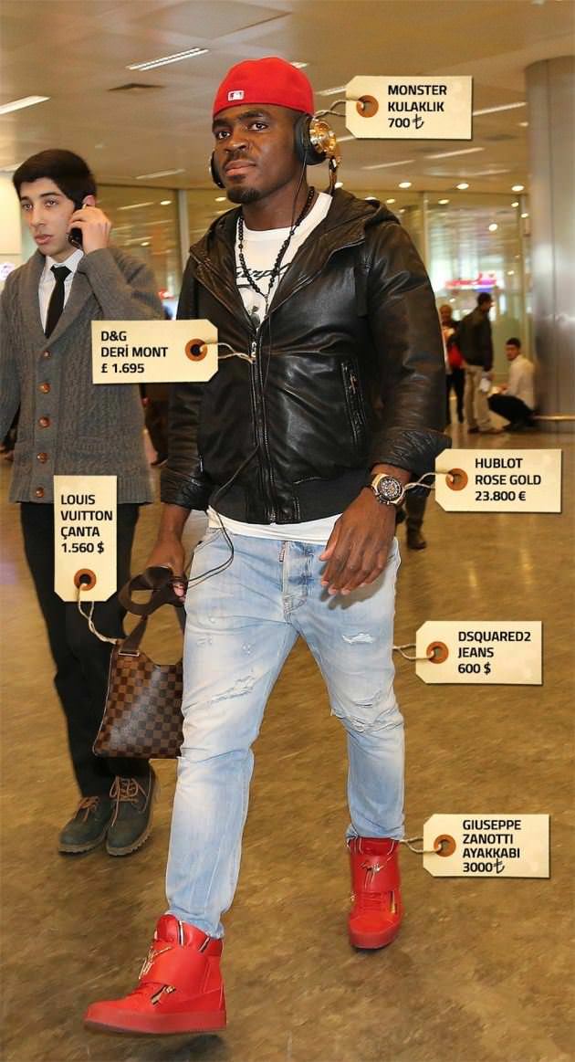 Emenike‘nin rekor kıran fotoğrafı