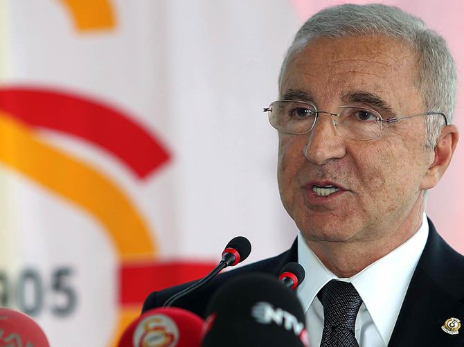 Galatasaray'da Ünal Aysal sürprizi