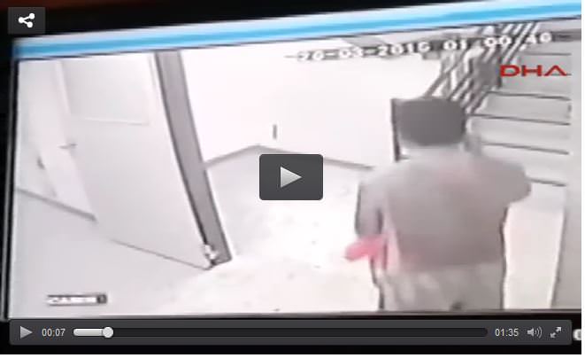 2 yaşındaki çocuğu döverek öldürdü