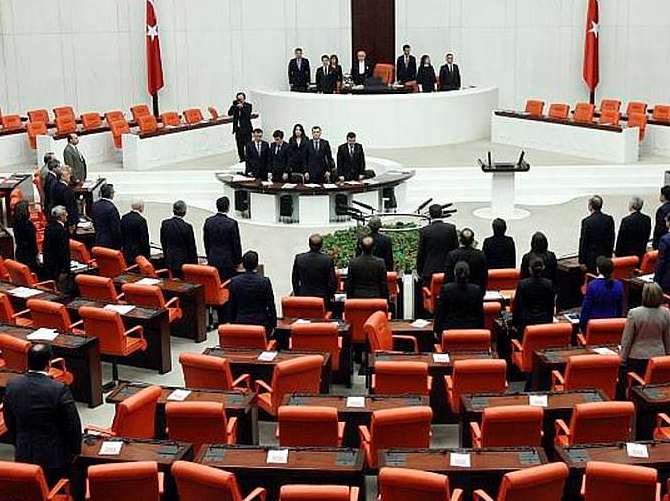 Üç yeni üniversite kuruluyor