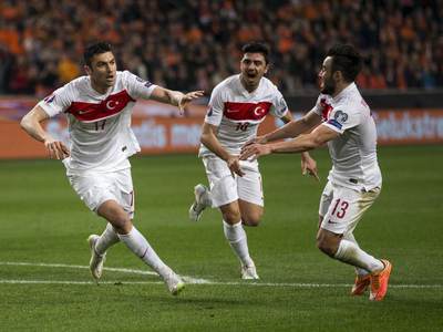 G.Saray'da Burak Yılmaz şoku!