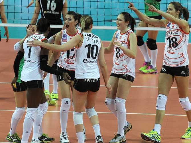 Eczacıbaşı VitrA finalde