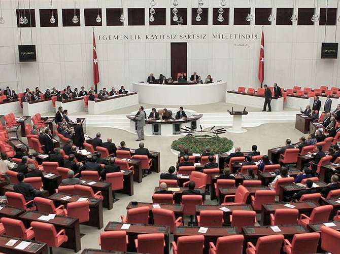 TBMM tatile girdi!