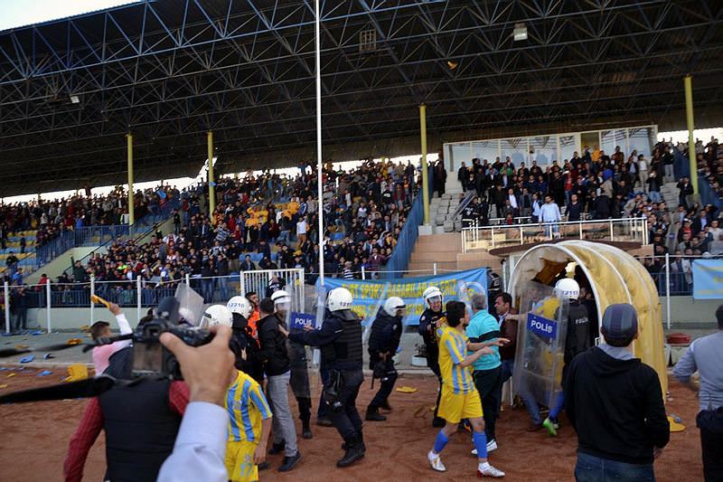 Siirt derbisinde arbede: 14 yaralı