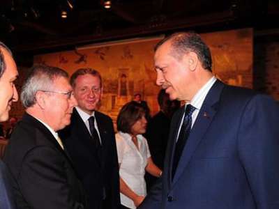 Erdoğan'dan Aziz Yıldırım'a telefon