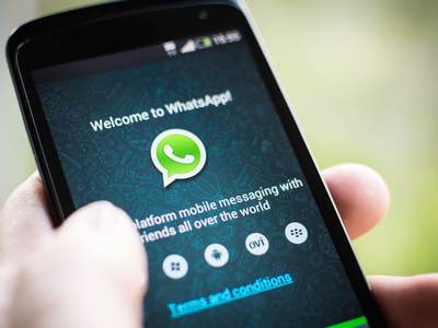 Facebook'a Whatsapp butonu geliyor