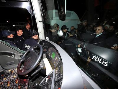 Fenerbahçe o otbüsün peşinde