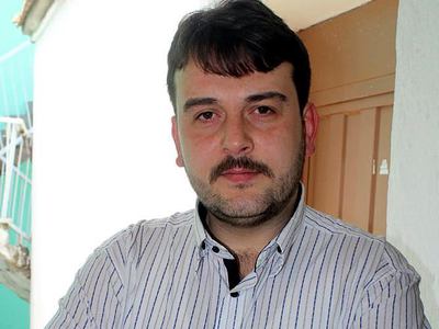 "Camiye gelmeyenin cenaze namazını kıldırmıyor"