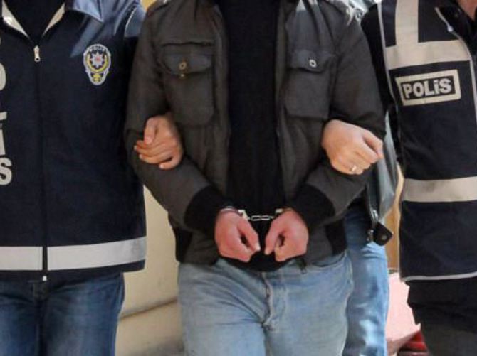 Bakırköy‘de 700 sahte diploma ele geçirildi!