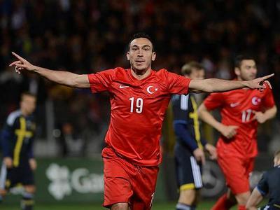 Mevlüt Trabzonspor ile el sıkıştı