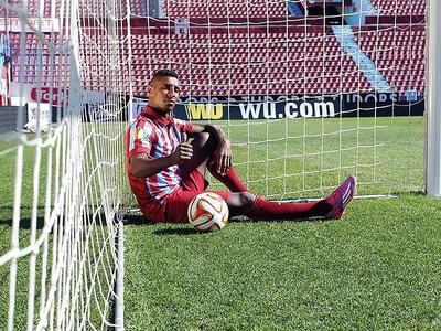 Trabzonspor'da Constant için geçici formül