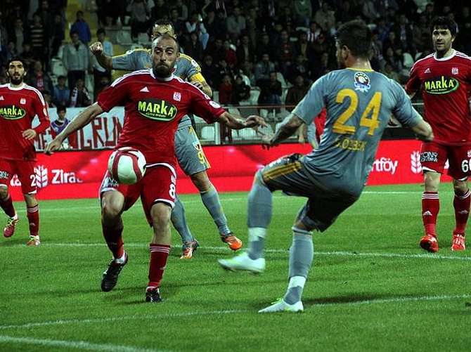 Sivasspor yarı finalde!