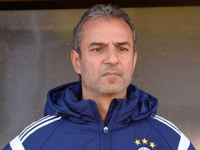 "Seyirci Emenike'yi kabul etti"