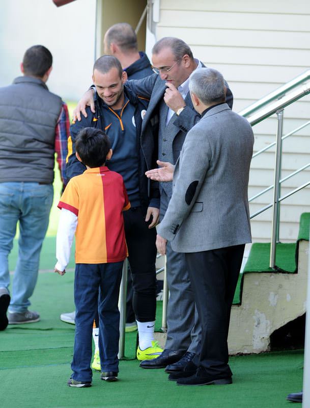 Şehit savcı Mehmet Kiraz'ın oğlu Galatasaray idmanında - 2