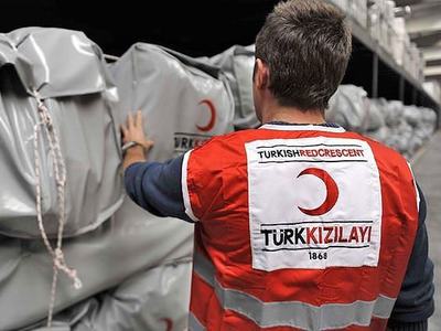 Türk Kızılayı'ndan Nepal'e deprem yardımı
