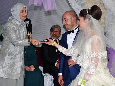 Sare Davutoğlu nikah şahidi oldu