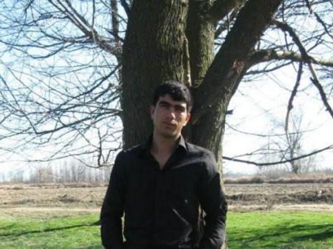 Kardeşini, 10 yaşındayken topunu kestiği için öldürmüş