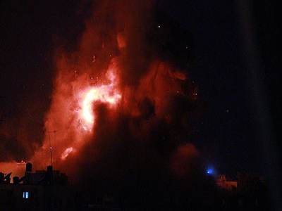 İsrail savaş uçakları Suriye sınırını bombaladı