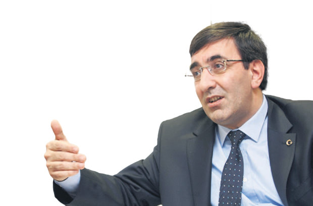 Cevdet Yılmaz: Zengin-fakir uçurumu daraldı