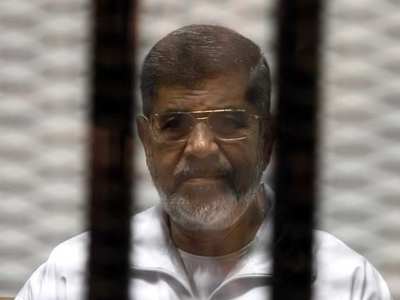 Mursi'nin davası 30 Nisan'a ertelendi