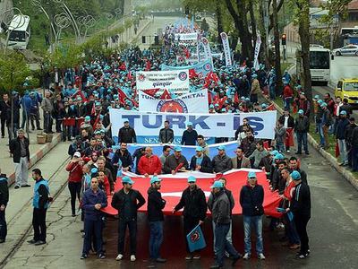 Türk-İş 1 Mayıs'ı Zonguldak'ta kutluyor