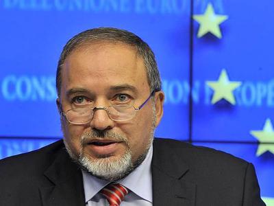 İsrail Dışişleri Bakanı Liberman istifa etti
