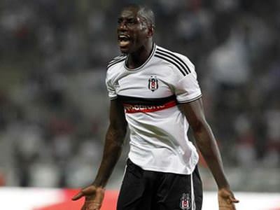 Demba Ba'dan şok tweet