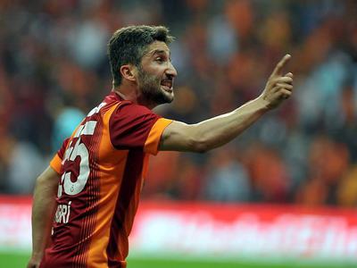 Mersin'de Tarihi Hata: Sabri Sarıoğlu Fenerbahçe'de!