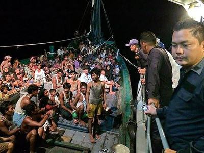 4 bin Arakanlı Müslüman kaderine terk edildi