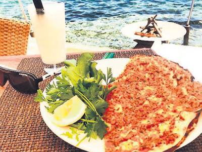 Yaşadık zam yok ! Lahmacun 39 TL